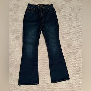 NWT Curvy Skinny Flare Jeans in Colleton Wash. Petite curvy 28.